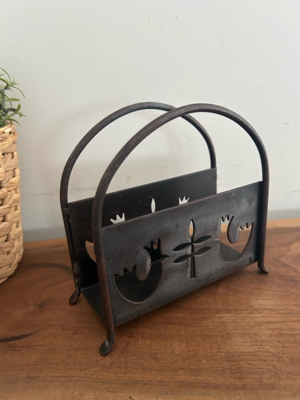 Brown Rustic Metal Chicken Napkin/Mail Holder Country Grandma Cottage Core